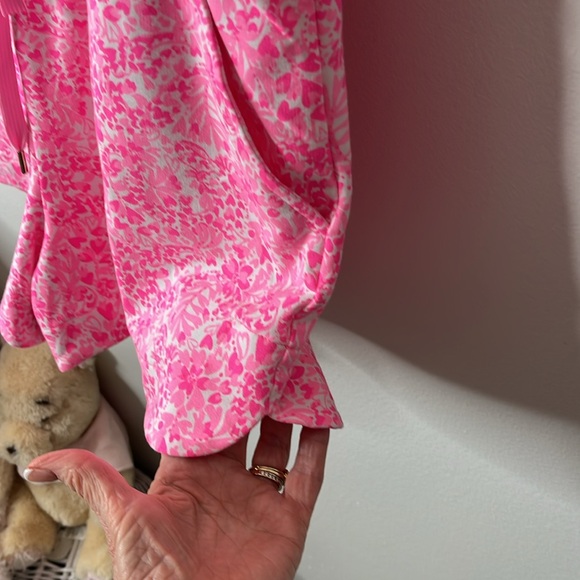 Lilly Pulitzer Jorge Romper in Print Pink Shandy Invest A Gator, Medium. - Picture 12 of 16